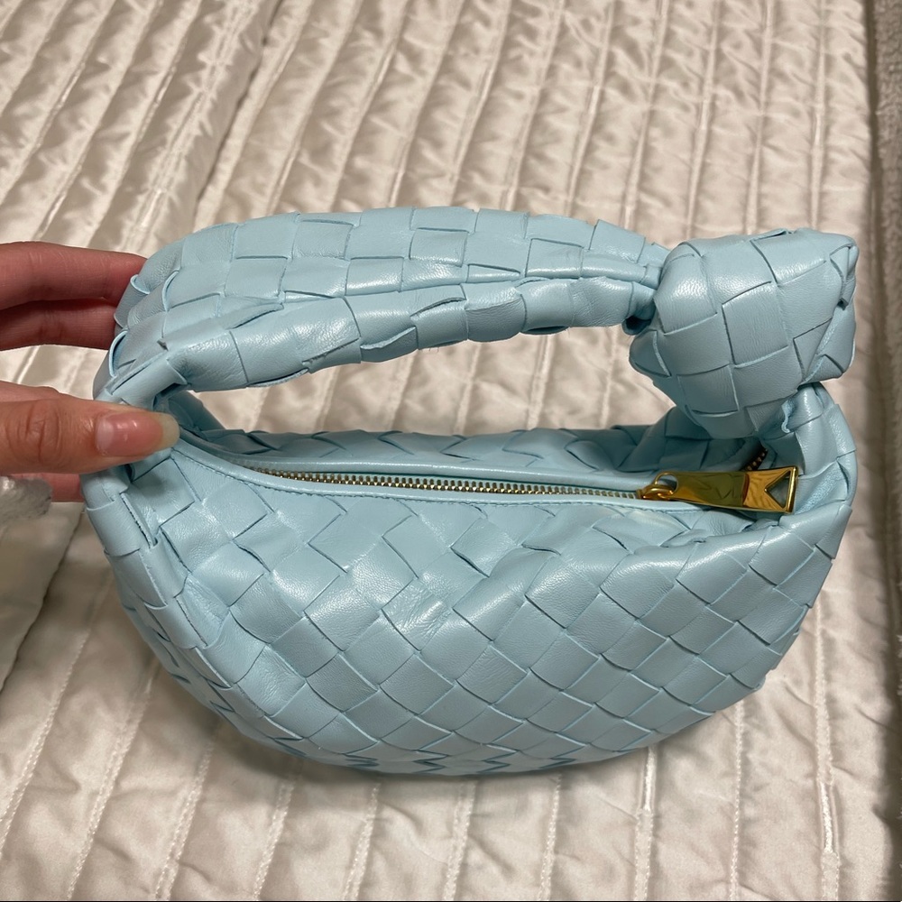 BOTTEGA VENETA Mini Jodie - Picture 6 of 9